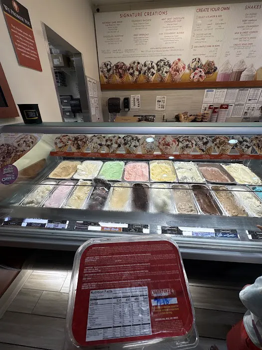 Cold Stone Creamery Picture 2