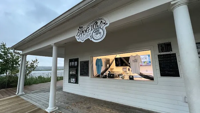 Frog Town Ice Cream Picture 2