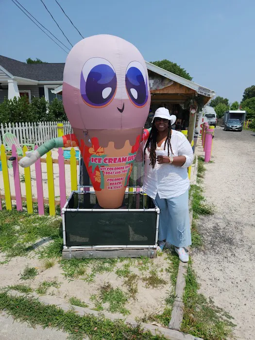 Ice Cream Hut Picture 8
