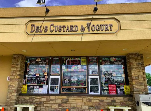 Del's Custard & Yogurt Picture 10