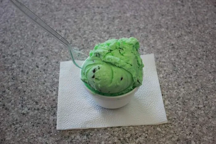 2 Angel's Ice Cream Picture 3