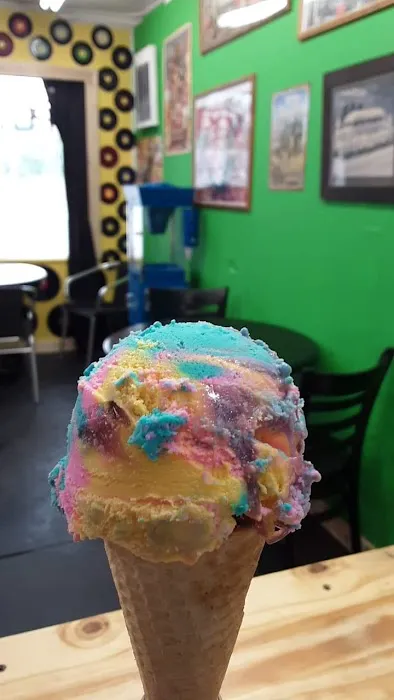 2 Angel's Ice Cream Picture 7