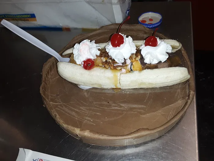 2 Angel's Ice Cream Picture 10