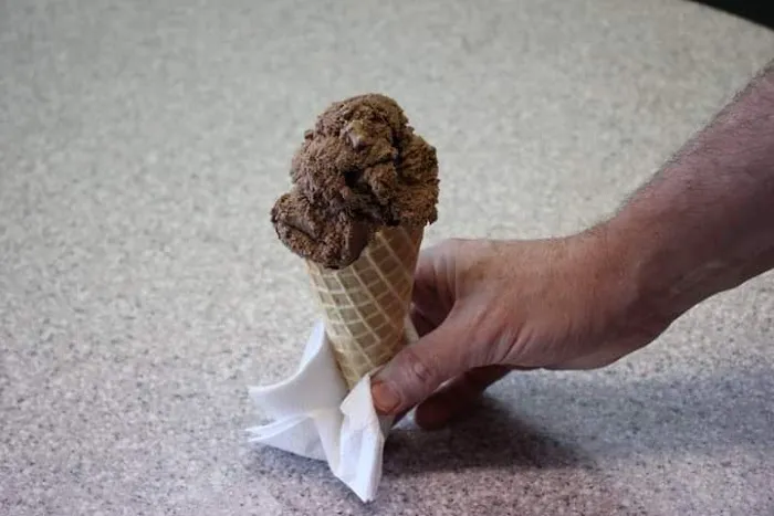 2 Angel's Ice Cream Picture 9