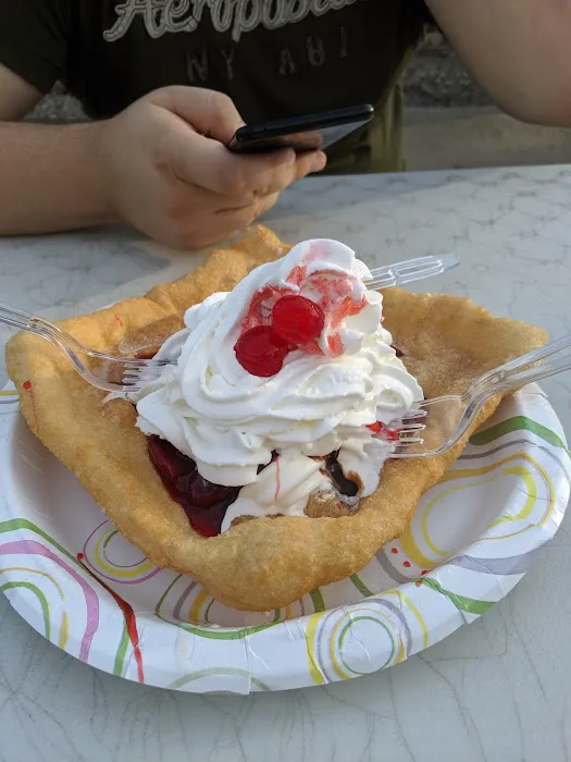 Smile's Soft Serve Ice Cream Picture 1