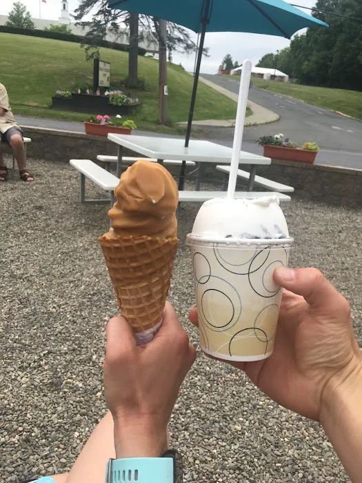 Smile's Soft Serve Ice Cream Picture 7