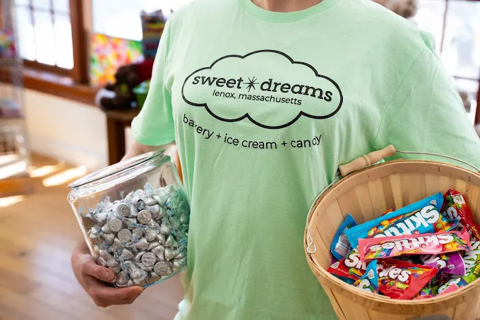 Sweet Dreams Picture 5