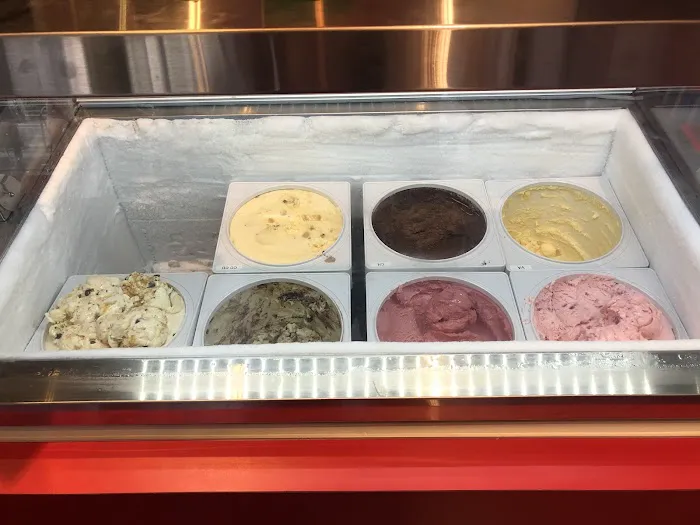What's the Scoop Picture 4