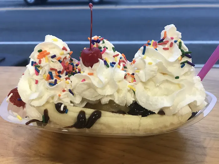 Lakewood Creamery Picture 5