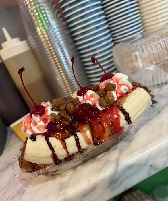 ScoopAffles Ice Cream Parlor Picture 2