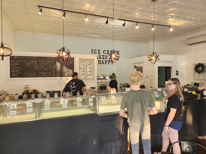 The Ice Cream Bar Picture 3