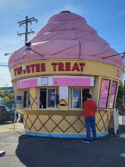 Twistee Treat Picture 1
