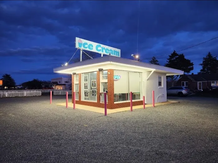 Olivia's Ice Cream Picture 1