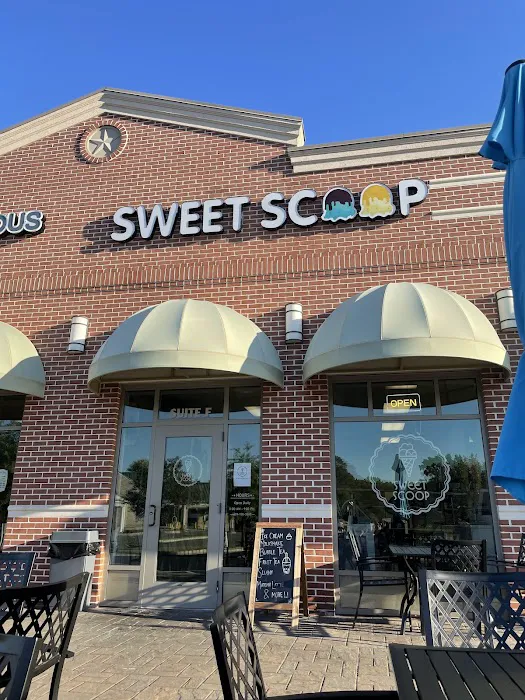 Sweet Scoop Picture 6