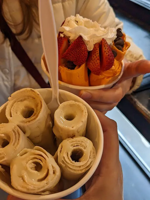 Frozen - Rolled Ice Cream Picture 7