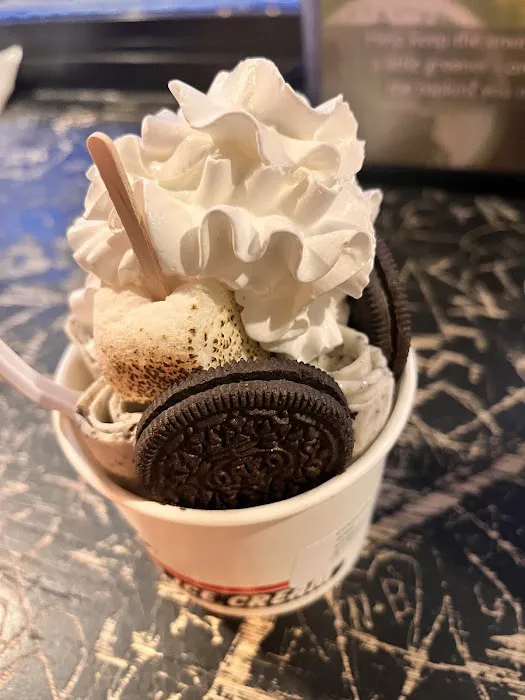 Frozen - Rolled Ice Cream Picture 4