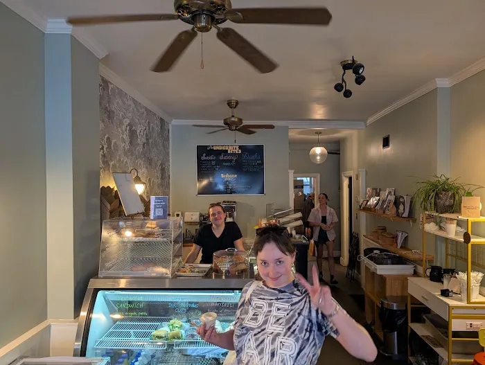 Birdhouse Gelato Picture 5