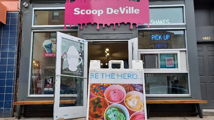 Scoop Deville South St Picture 5