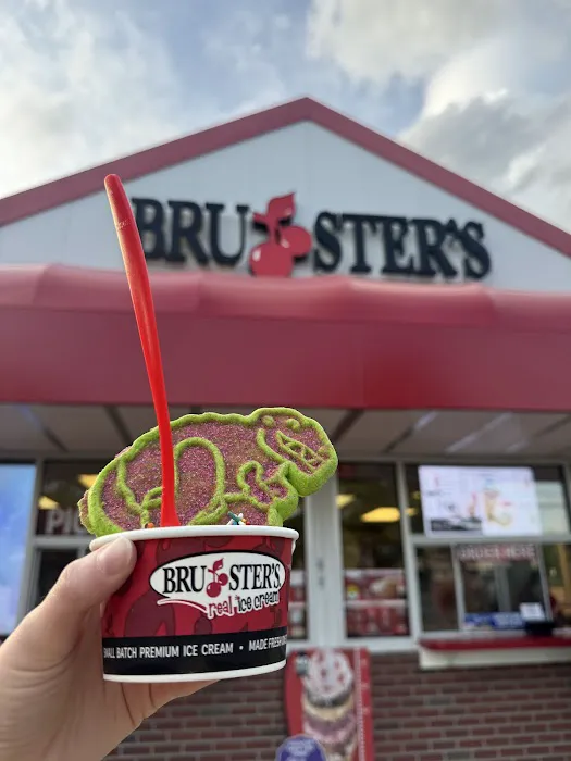 Bruster's Real Ice Cream Picture 1