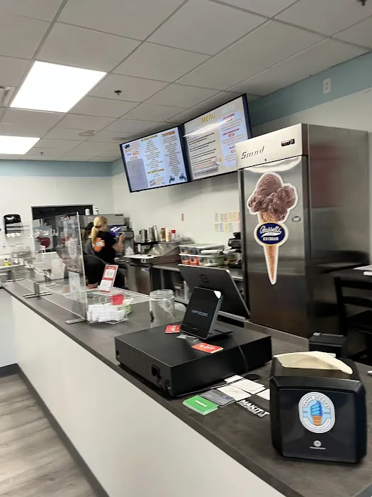 Happy Scoops Ice Cream Picture 1
