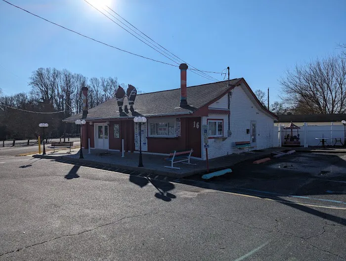 Scoopy Lou's LLC Picture 8