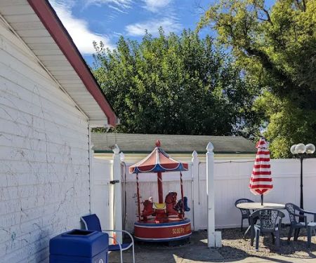 Scoopy Lou's LLC