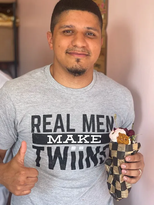 Magic Cones Plant Based Ice Cream Parlor Picture 2