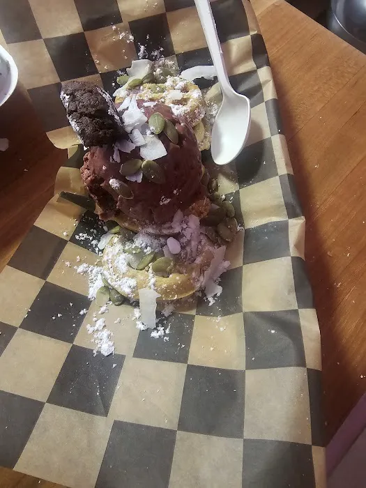 Magic Cones Plant Based Ice Cream Parlor Picture 1