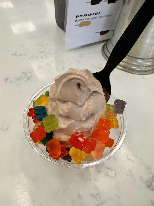 Conrad's Confectionery Picture 6