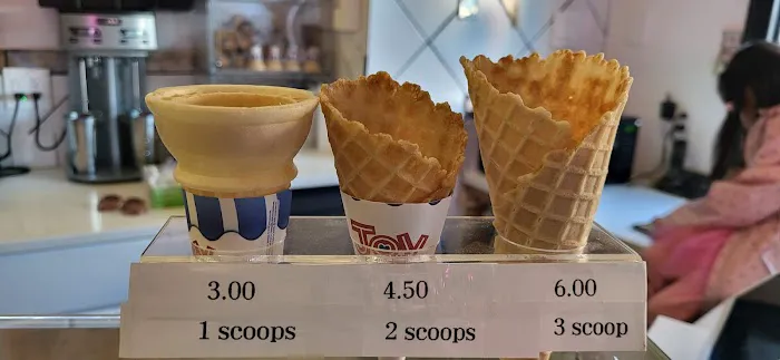 G&G Ice Cream Picture 8