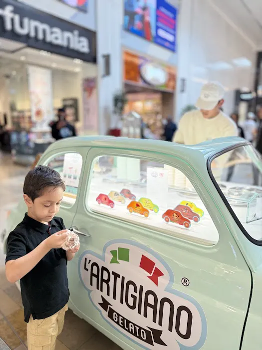 L'Artigiano Gelato Picture 7