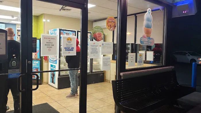 Dairy Queen (Treat) Picture 9