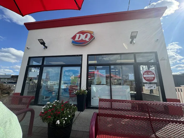 Dairy Queen (Treat) Picture 5