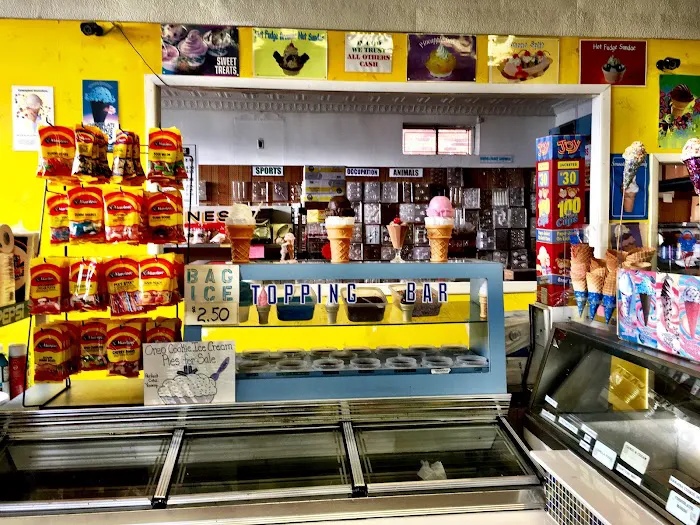 Clyde's Ices & Ice Cream Co Picture 8