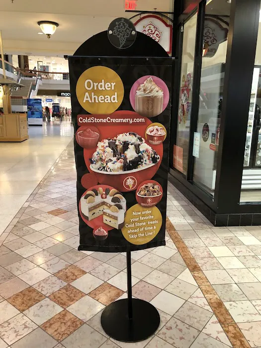 Cold Stone Creamery Picture 2