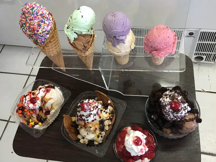 Fajji's Homemade Ice Cream Picture 7