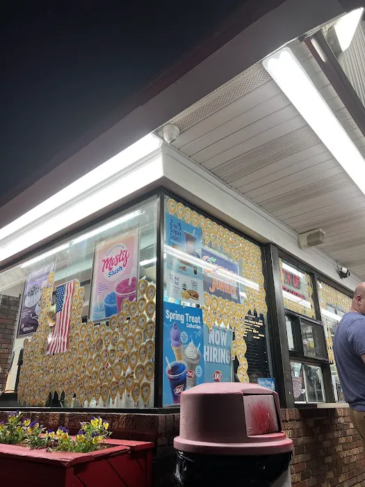 Dairy Queen (Treat) Picture 9