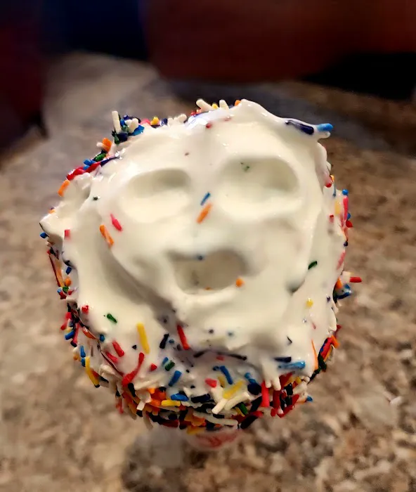 Main Street Sweets Picture 1