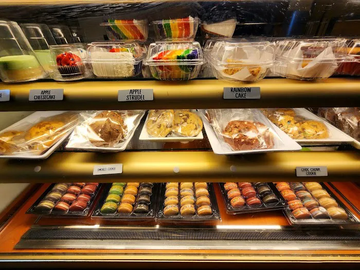 Main Street Sweets Picture 2