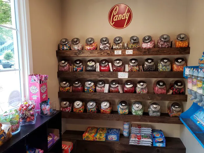 Village Creamery & Sweetshop Picture 1