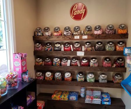 Village Creamery & Sweetshop
