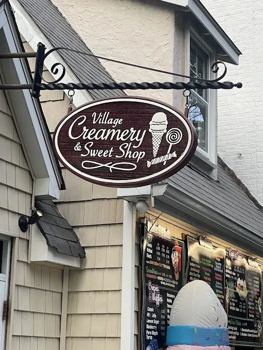 Village Creamery & Sweetshop Picture 3