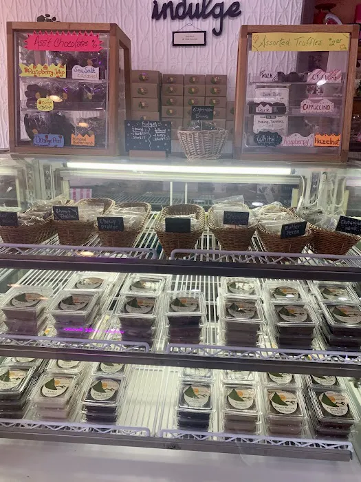 Nina's Sweet Shoppe Picture 4