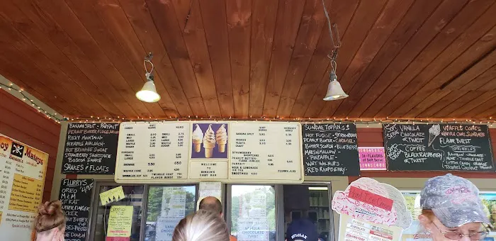 Benson's Dairy Bar Picture 2
