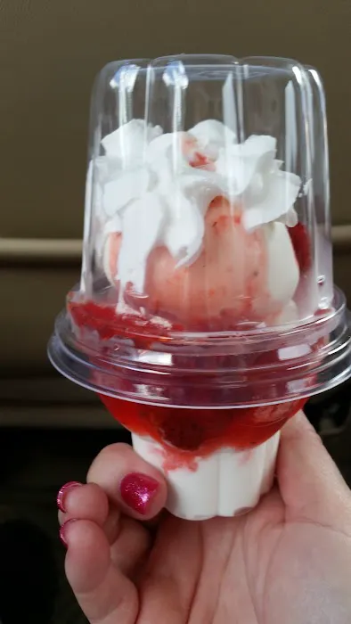 Dairy Queen Store Picture 7