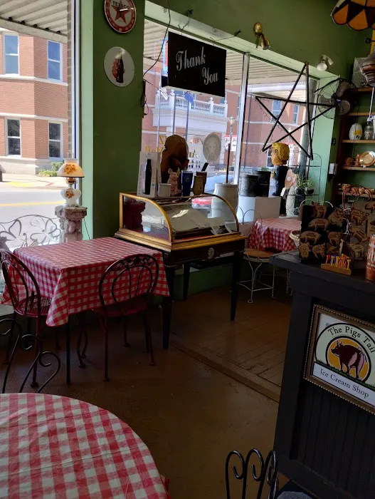 The Pig's Tail Ice Cream Shop Picture 10