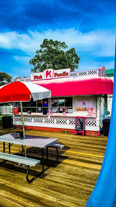 The Pink Poodle Ice Cream Shoppe in Colonial Beach, Va. Picture 4