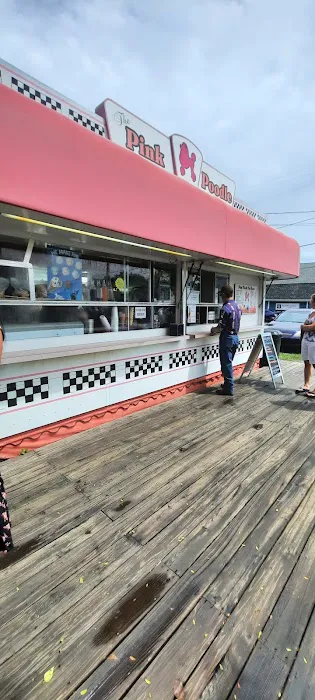 The Pink Poodle Ice Cream Shoppe in Colonial Beach, Va. Picture 8