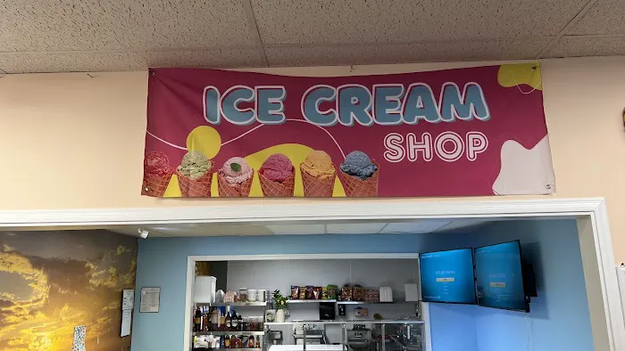 Victorias ice cream y antojitos elados en cono Picture 6