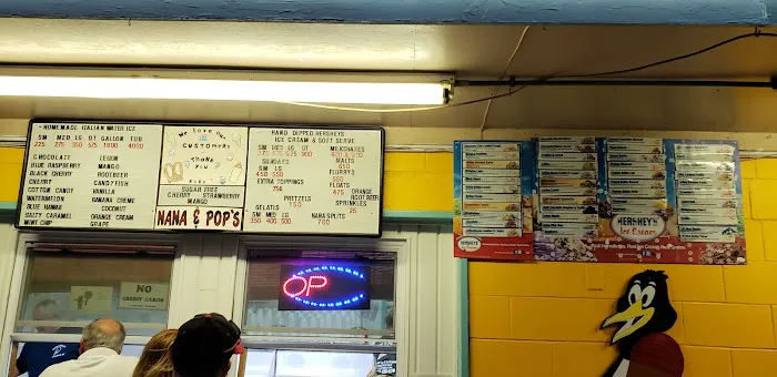 Nana & Pops Ice Cream & Italian Waterice Picture 7